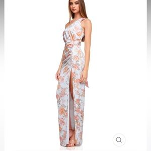 NWT Nookie Utopia Gown Floral One-Shoulder Maxi Dress Size Medium White